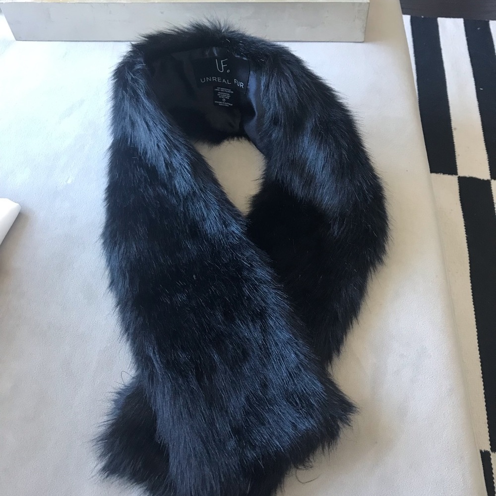 Unreal Faux Fur Stole - NEW/NEVER WORN